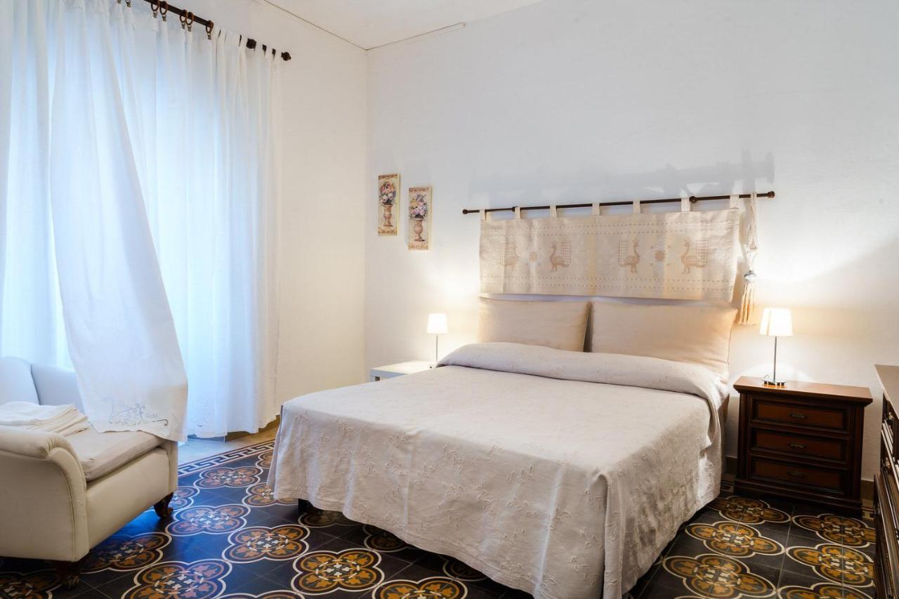Holiday Home Alle Pavoncelle, Indipendente Con Terrazzo Di 60 Mq Portoscuso Exterior foto