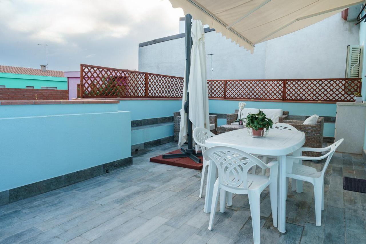 Holiday Home Alle Pavoncelle, Indipendente Con Terrazzo Di 60 Mq Portoscuso Exterior foto