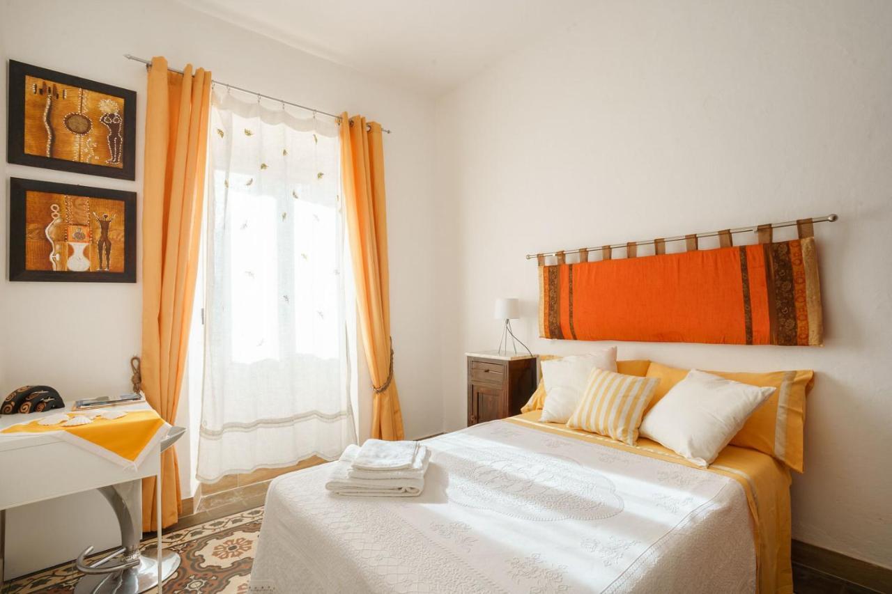 Holiday Home Alle Pavoncelle, Indipendente Con Terrazzo Di 60 Mq Portoscuso Exterior foto